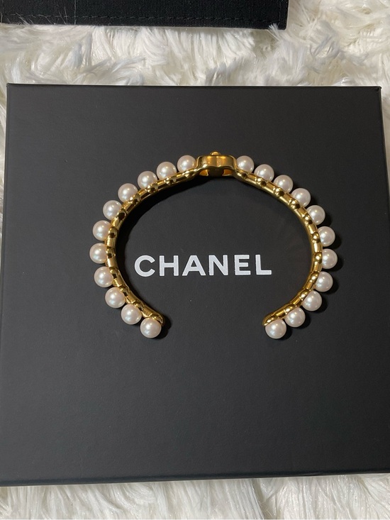 CHANEL Jewelry - CHANEL Gold Pearl-Trim Open Cuff Bracelet